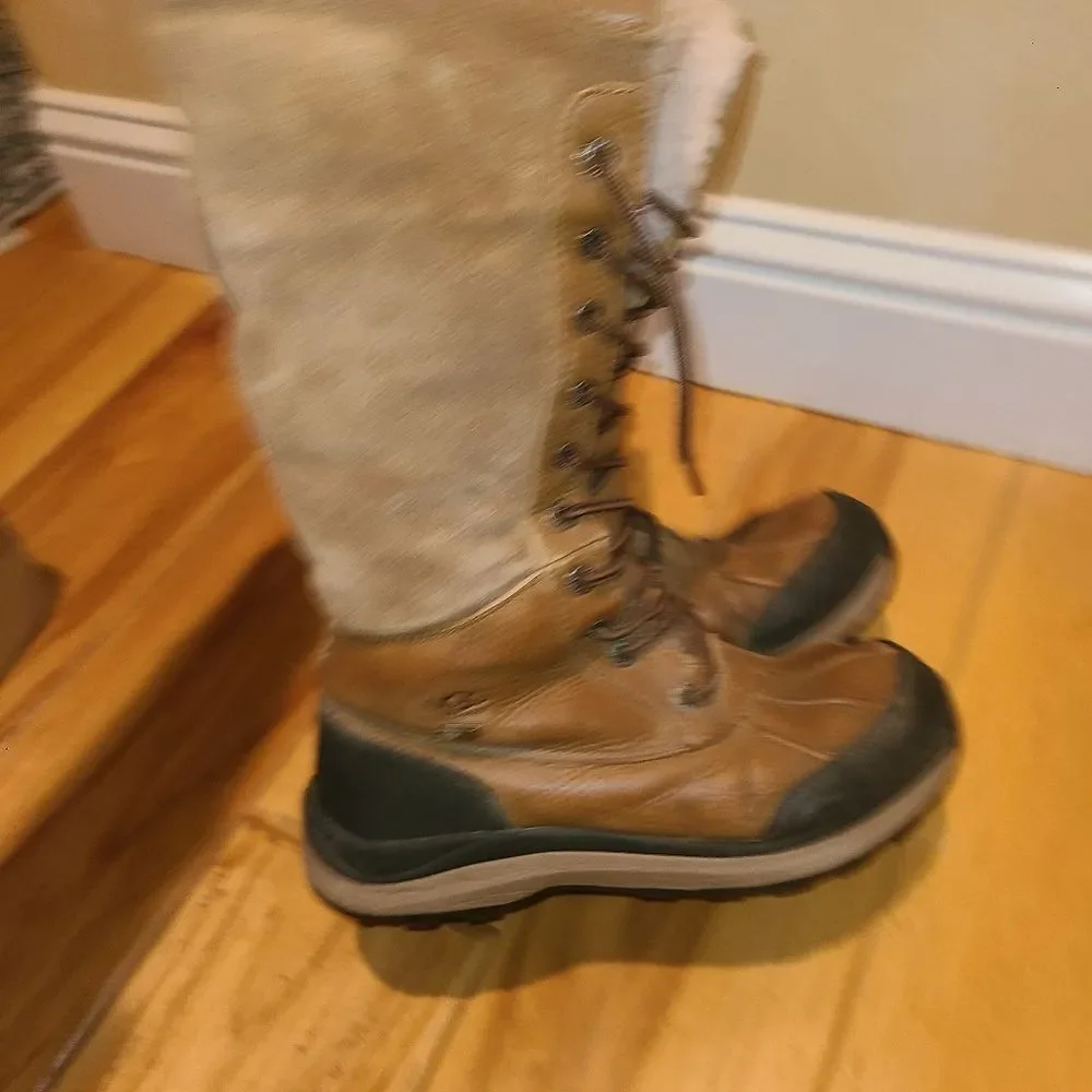 UGG Adirondack Tall Foldover Winter Snow Shearling Brown Tall Boots Size 8